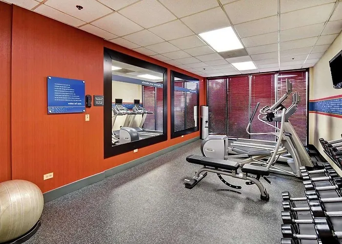 Hampton Chicago-gurnee 3*