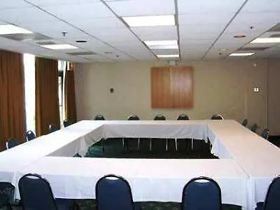 Hotel Hampton Chicago-gurnee 3*