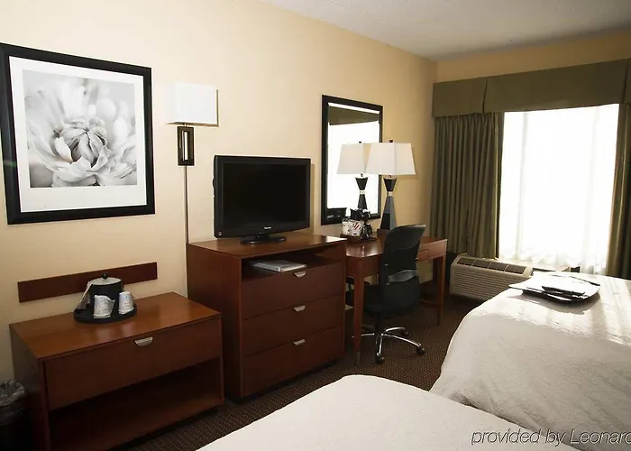 Hampton Chicago-gurnee 3*